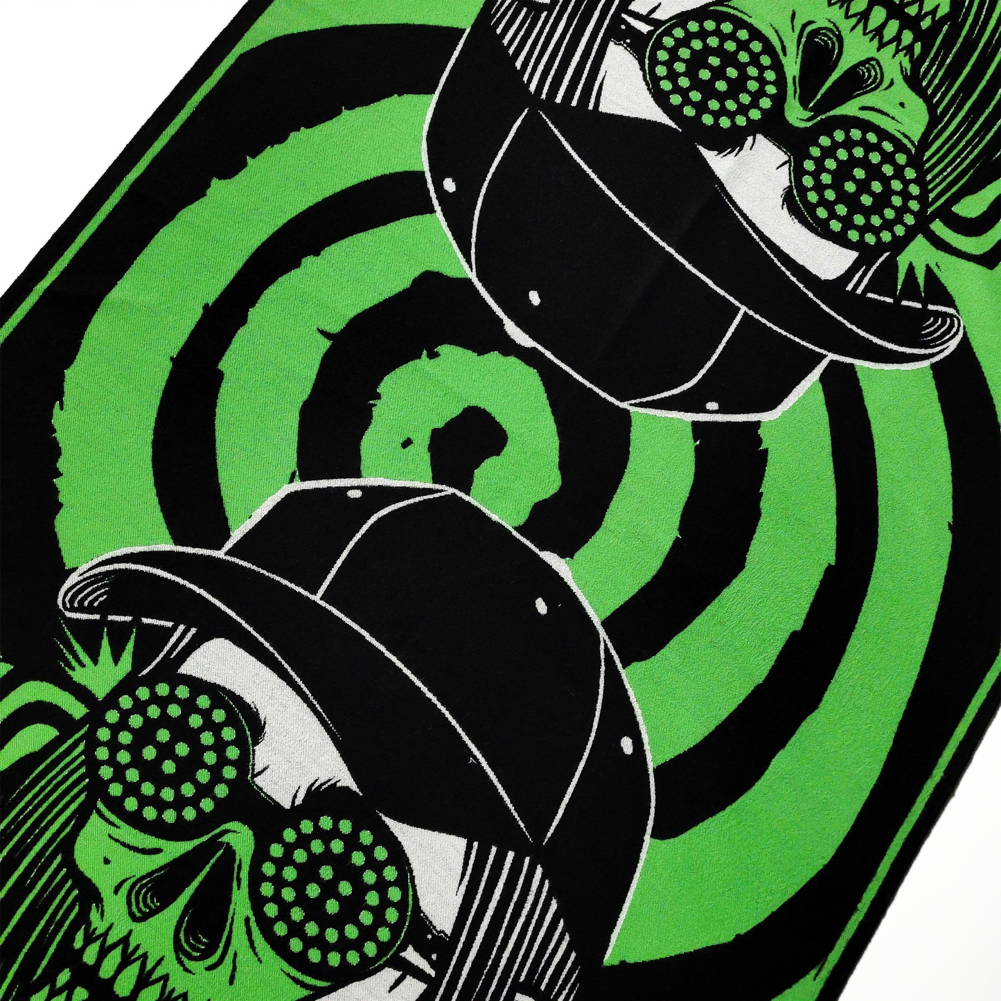 REZZ - Death Stare Knit Pashmina - Green / Black