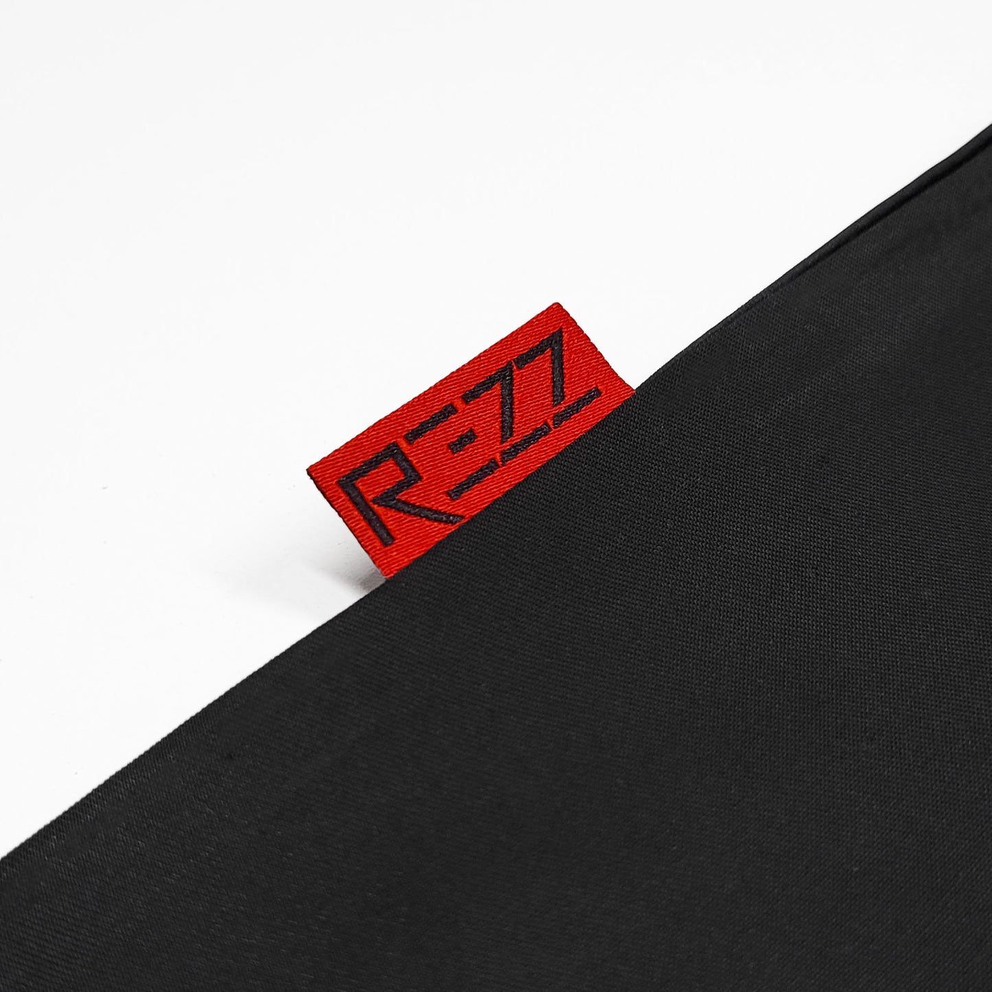 REZZ - Very Sleepy Satin Pillowcase